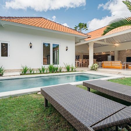 Green Garden Seminyak Villa Eksteriør bilde