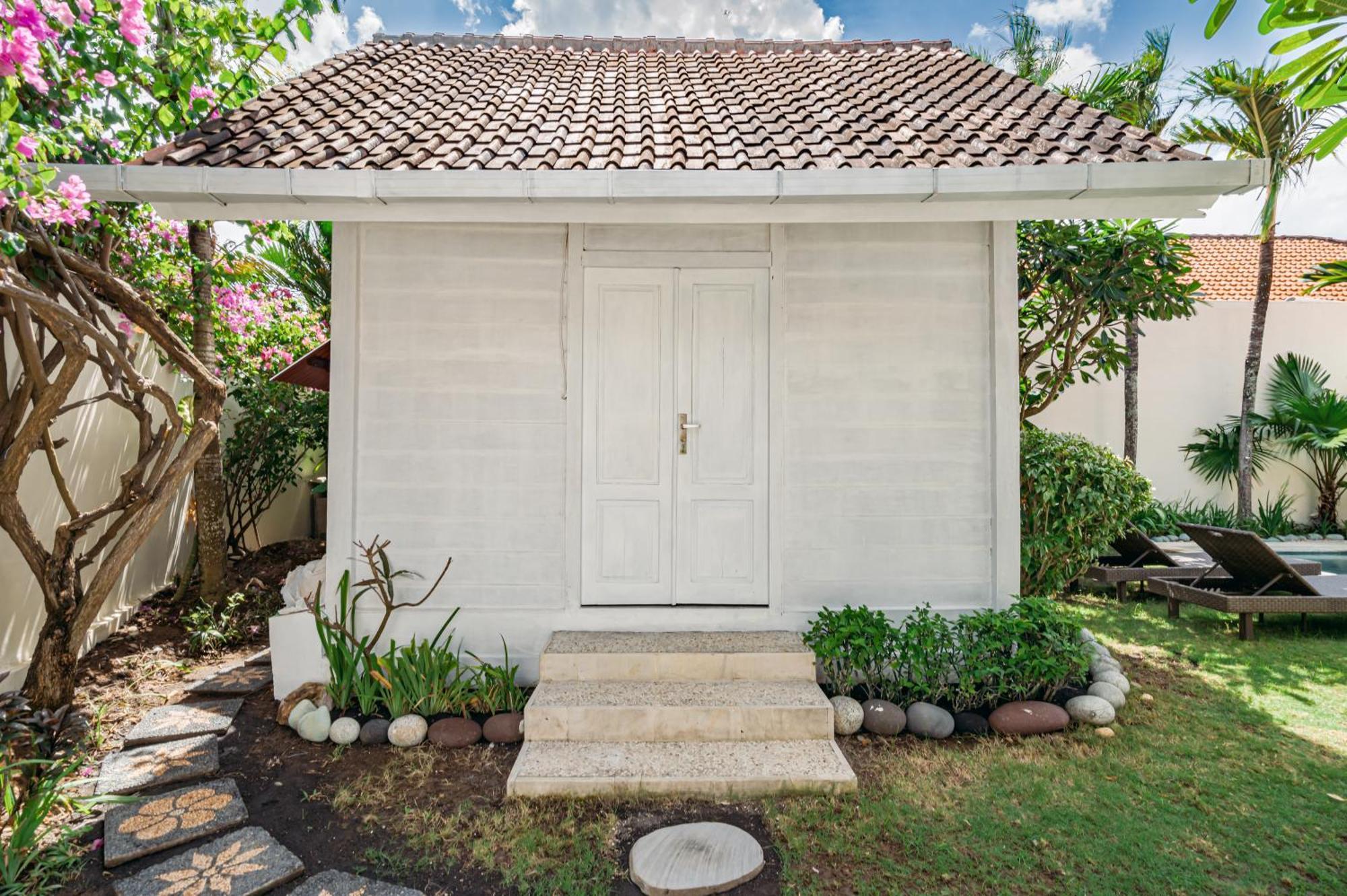 Green Garden Seminyak Villa Eksteriør bilde